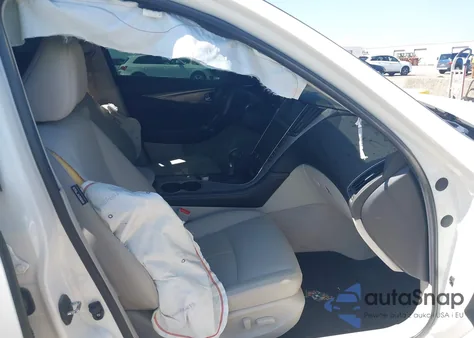 2016 Infiniti Q50 Premium z USA, uszkodzony, nr VIN JN1EV7AP4GM301887